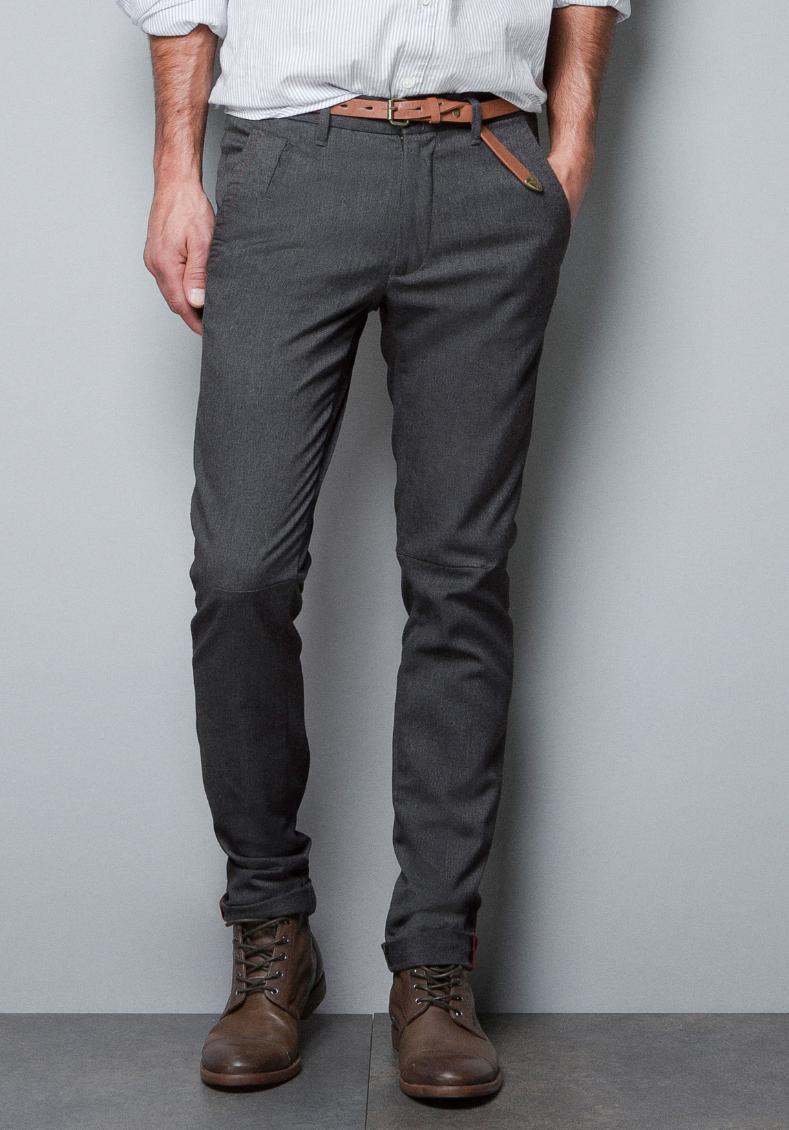 gray chino pants outfit