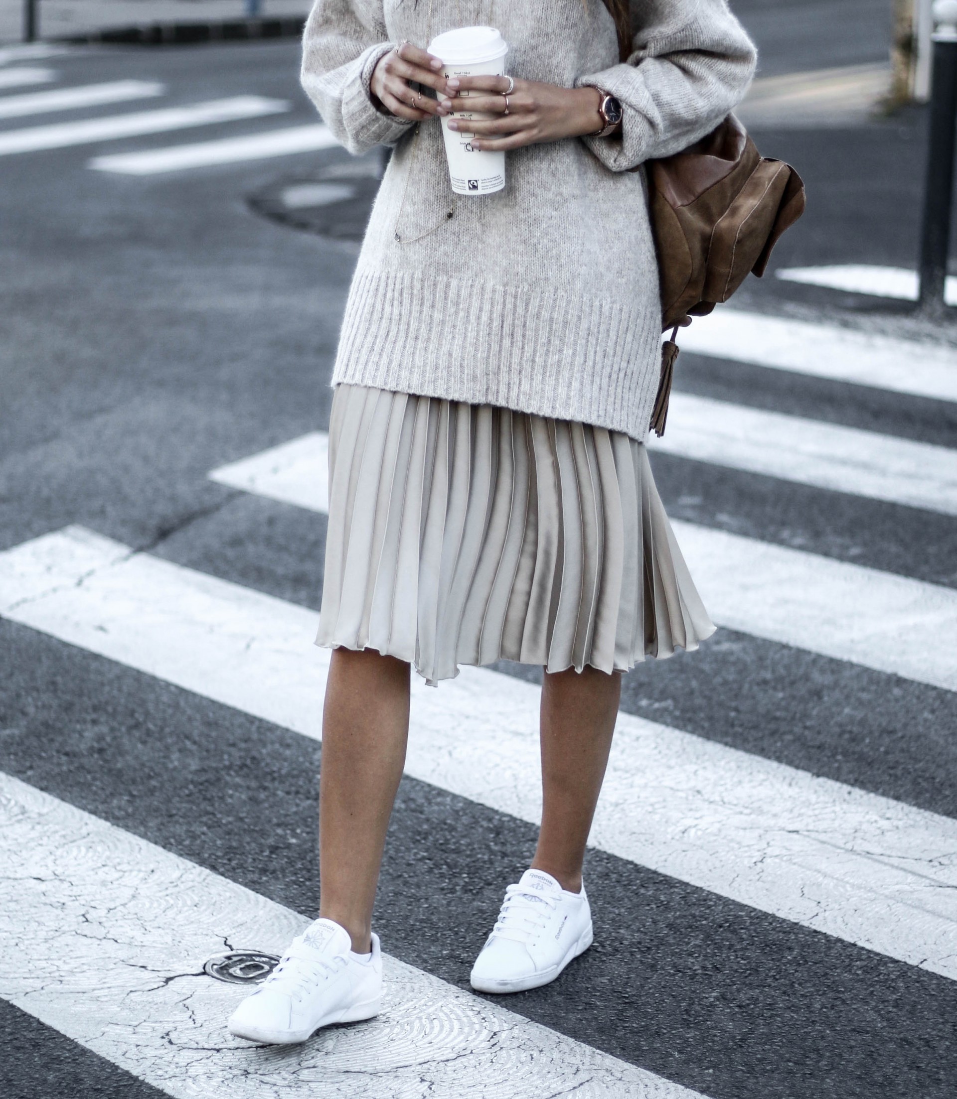 jupe plissée avec basket