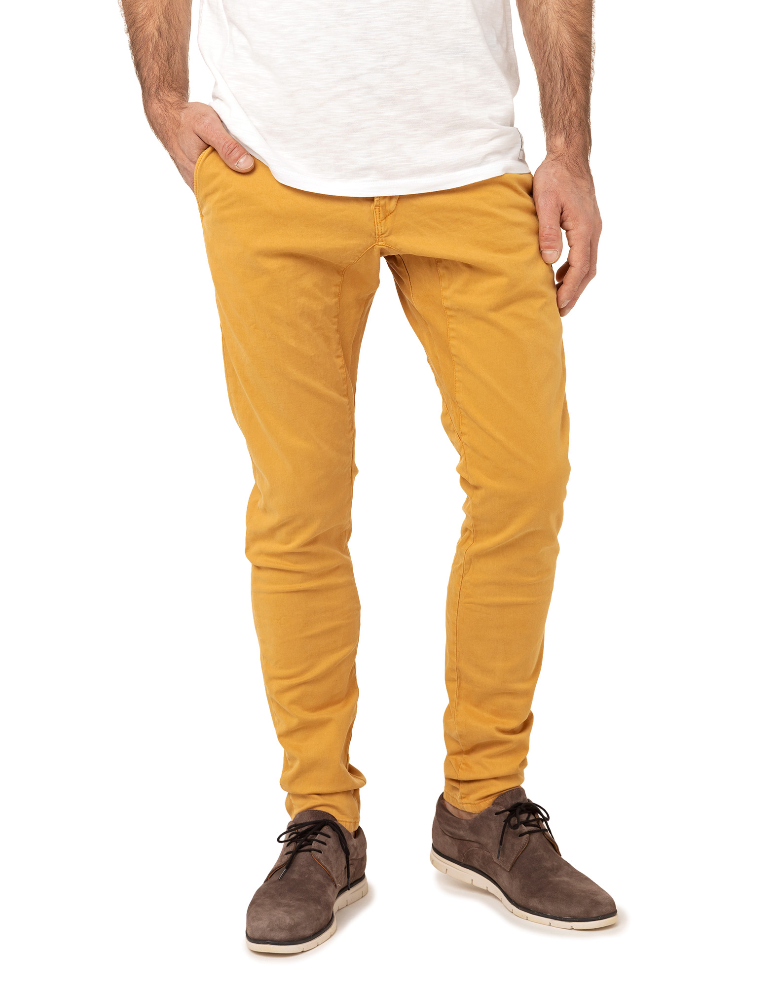 pantalon jaune homme avec quoi
