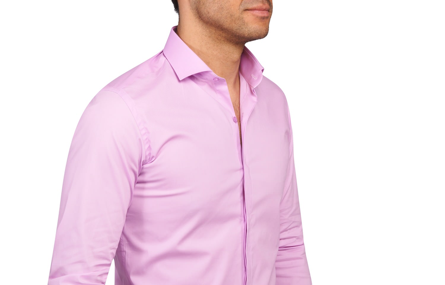 Quelle couleur va avec une chemise rose ?