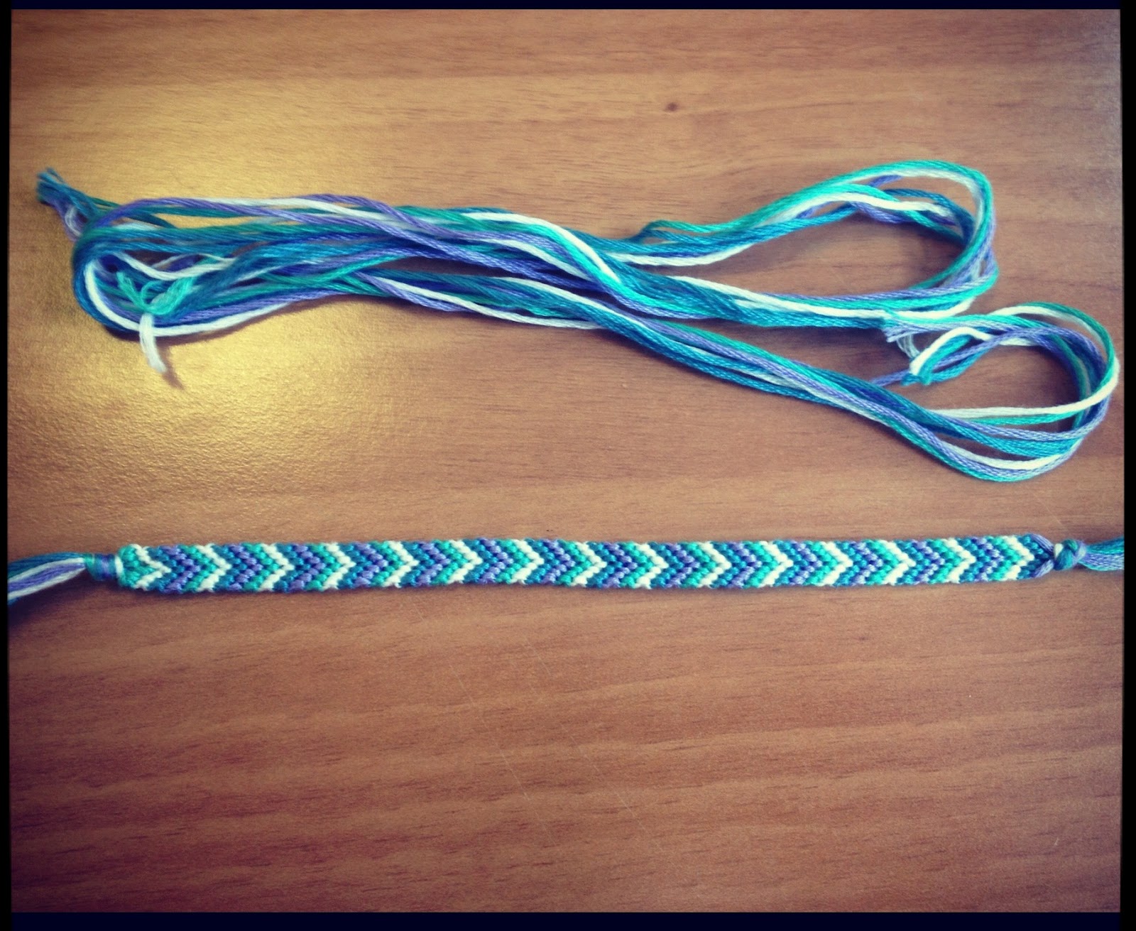 Comment faire un bracelet en fil de coton ?