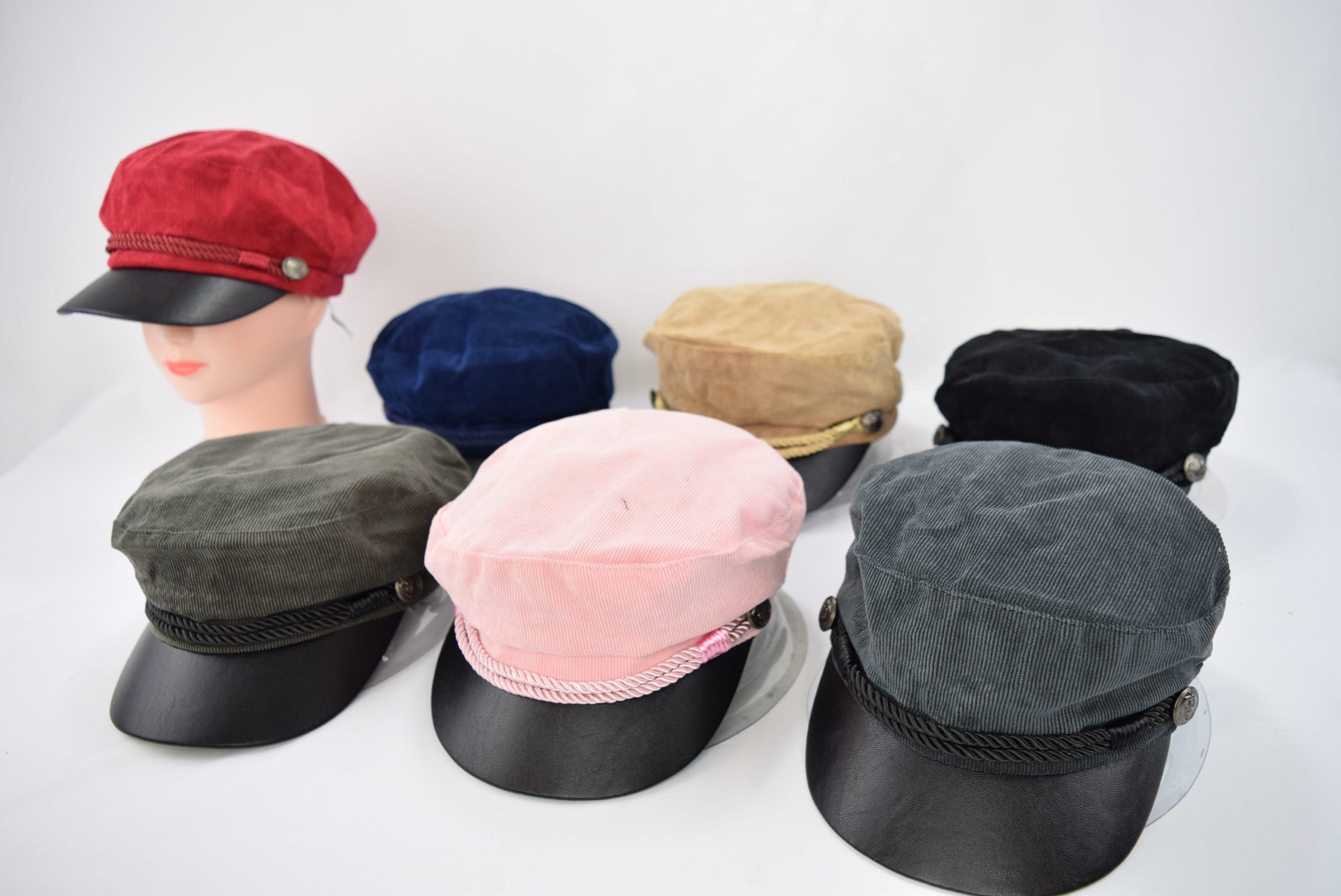 Quelle couleur casquette femme ?