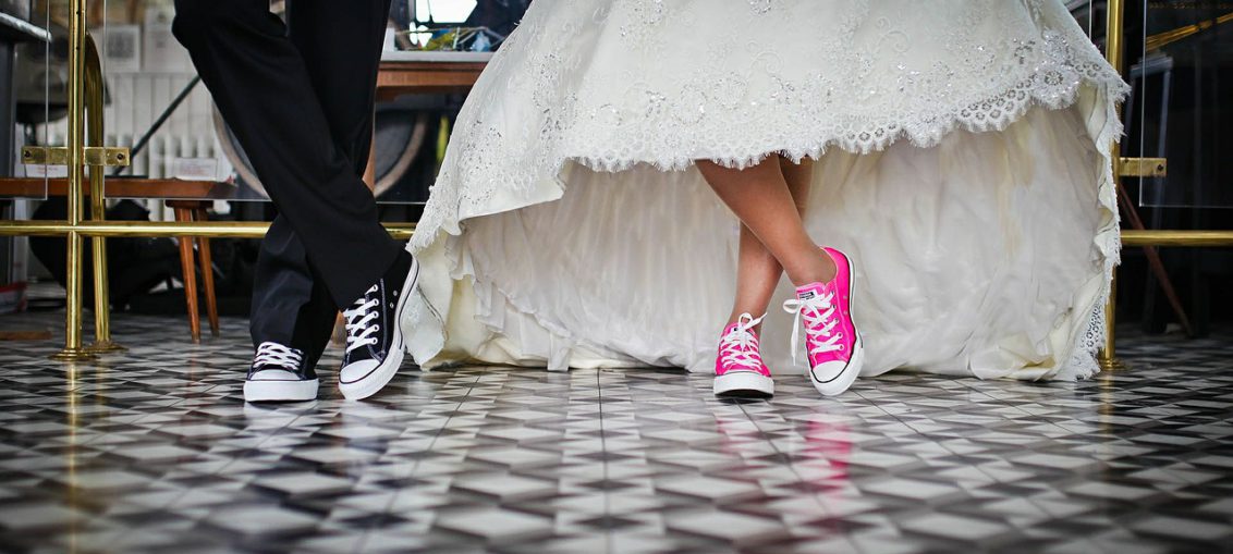 Quelle couleur porter à un mariage ?