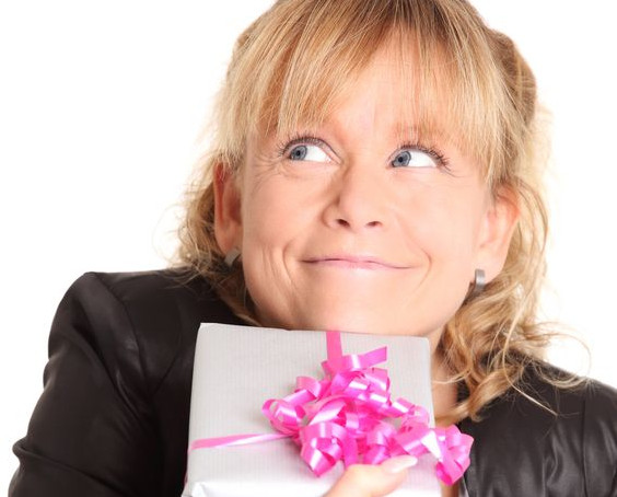 Quel cadeau offrir à une femme de 50 ans ?