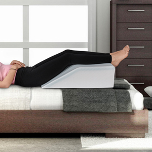 Leg elevation pillow