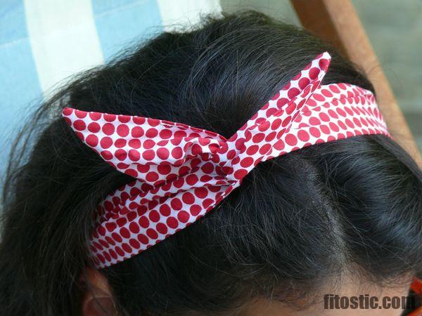 Comment mettre un headband tissu ?