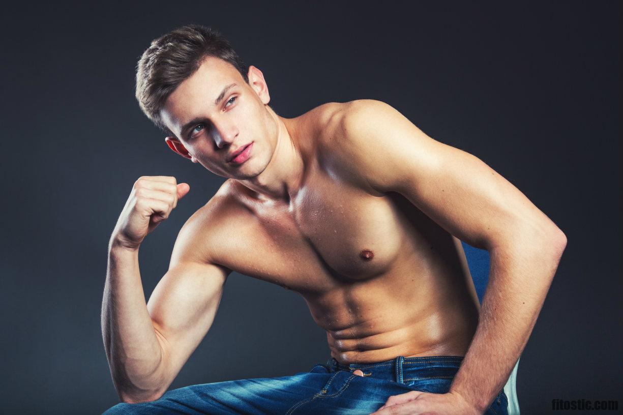 Comment se muscler les pectoraux et les abdos rapidement ?