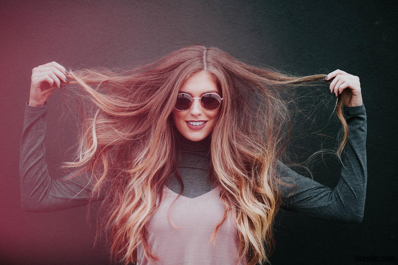 Est-ce que la kératine fait pousser les cheveux ?