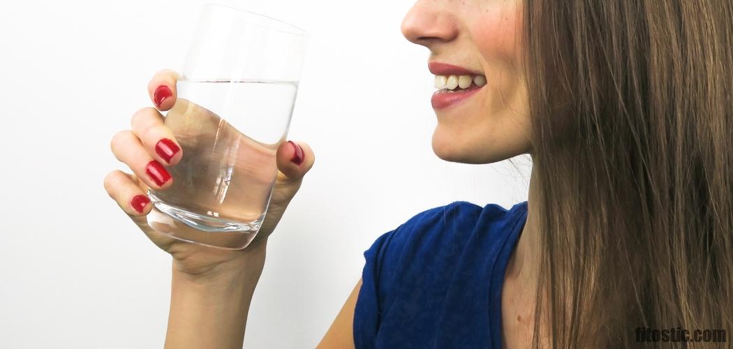 Pourquoi Du Liquide Sort De Mes Tetons Fitostic Com Sport Mode Beaute Lifestyle Magazine Pourquoi Du Liquide Sort De Mes Tetons Fitostic Com Sport Mode Beaute Lifestyle Magazine