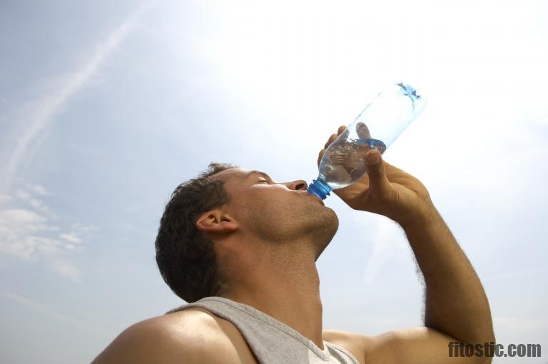 Pourquoi il faut boire beaucoup d'eau ?