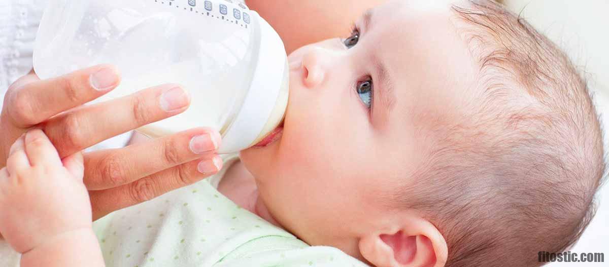 Quand laver son bébé pour la première fois ?