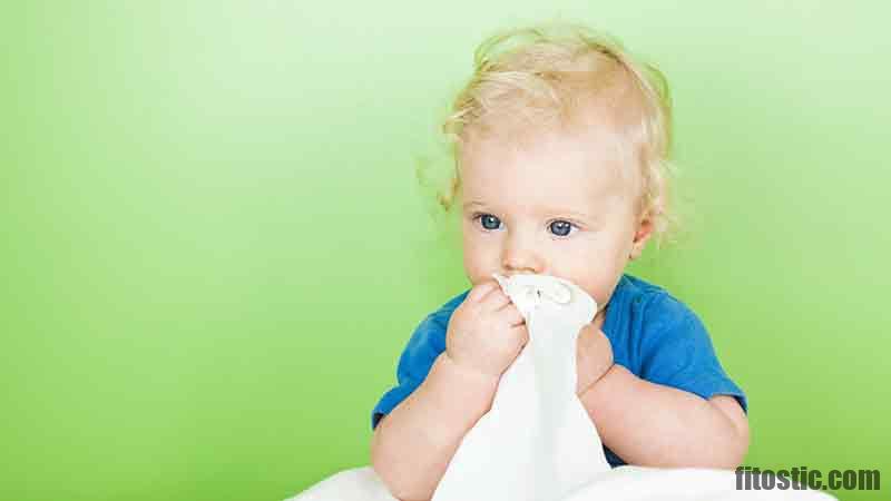 Quand nettoyer le nez de bébé au sérum physiologique ?