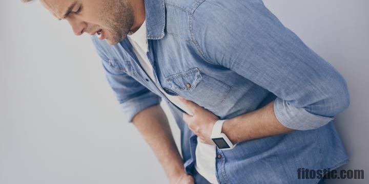 Quels sont les symptômes d'un ulcère à l'estomac ?