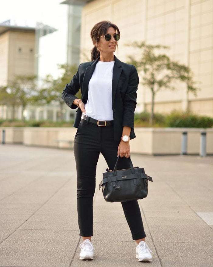 tenue avec jean noir
