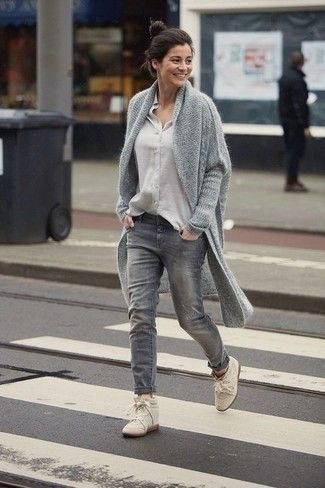 tenue avec jean gris