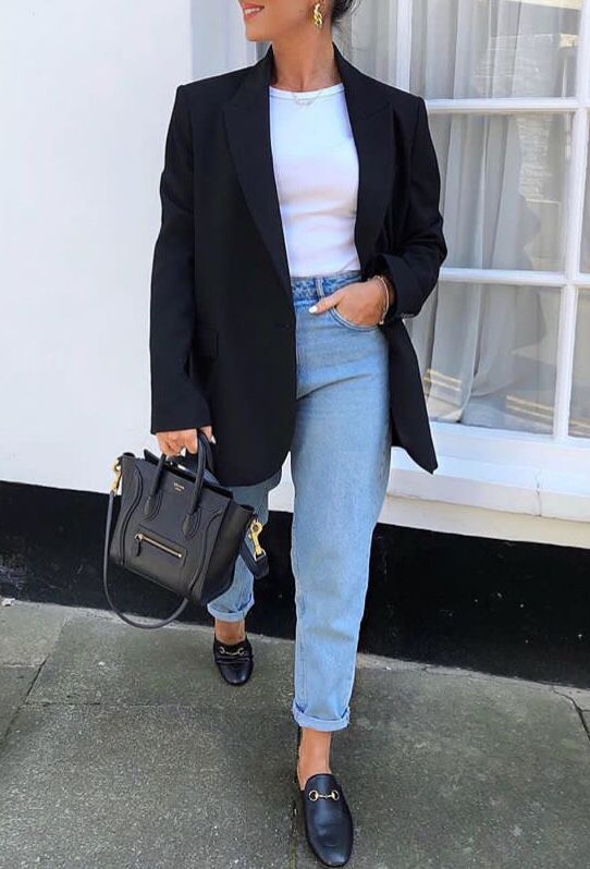 tenue chic avec un jean noir