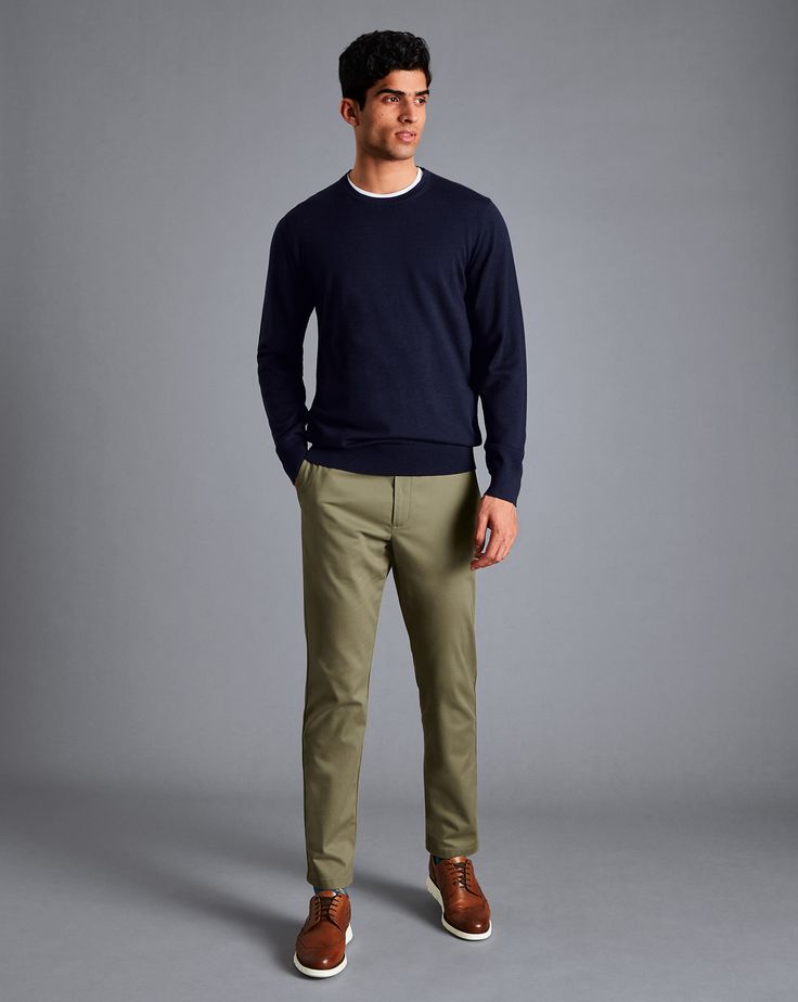 olive chinos mens outfit