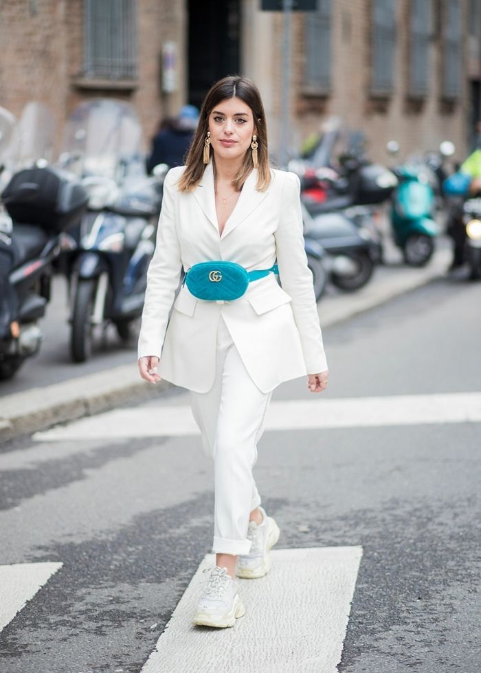 tenue décontractée femme avec basket