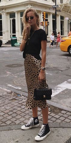 tenue avec basket leopard