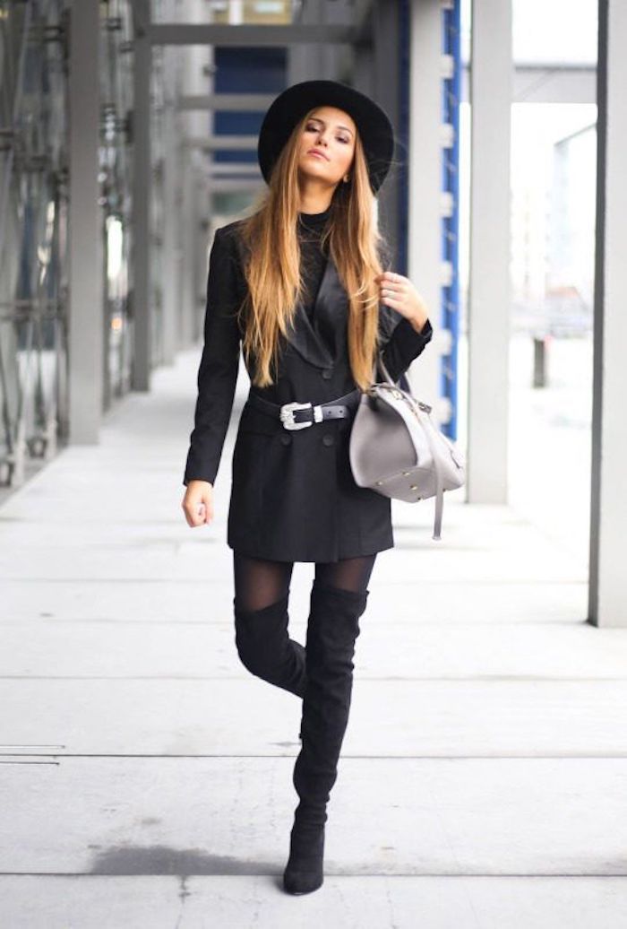 tenue avec cuissarde noir