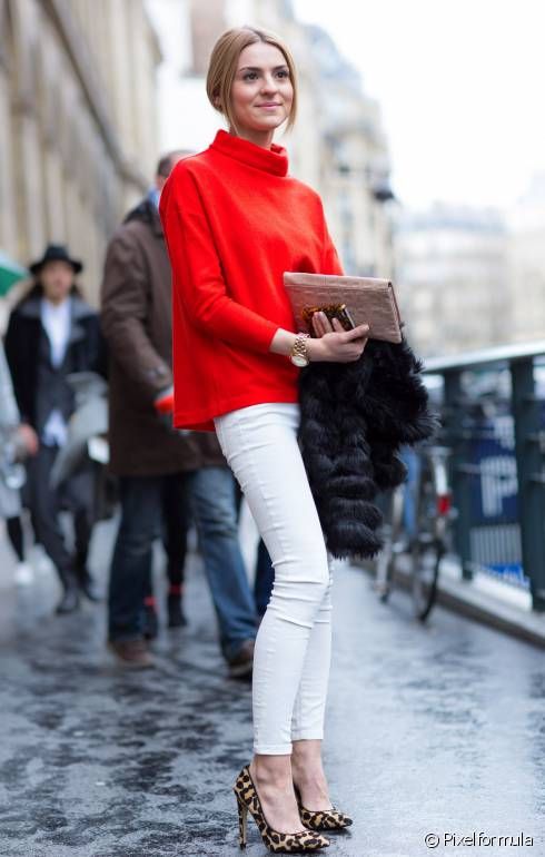 pull rouge pantalon noir