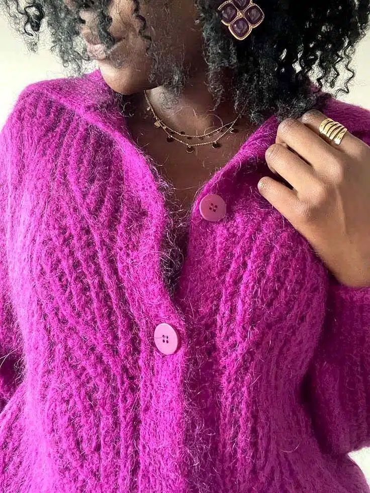 comment porter un pull rose fushia