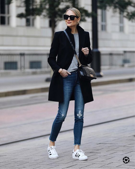 tenue décontractée chic femme hiver