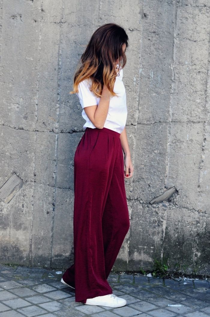 que mettre avec un pantalon bordeaux femme