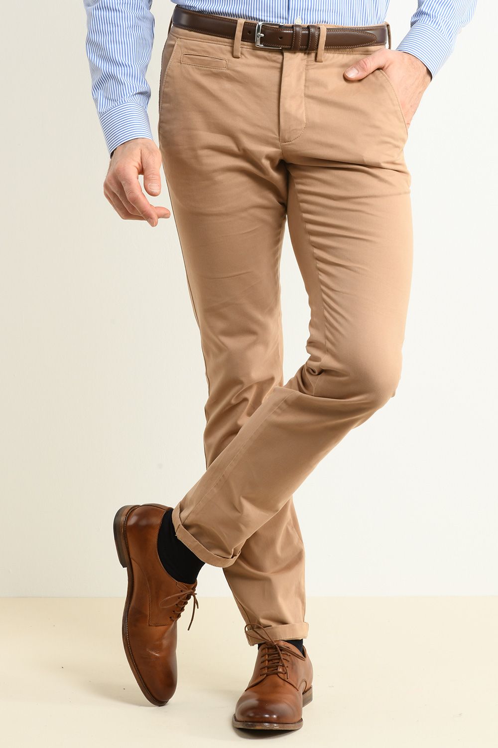 pantalon la toile homme avec chemise