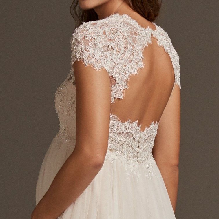 robe de mariée hiver femme enceinte