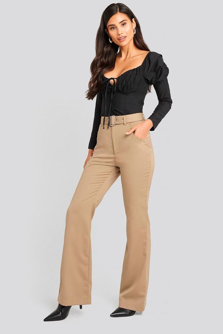 que mettre avec un pantalon beige femme