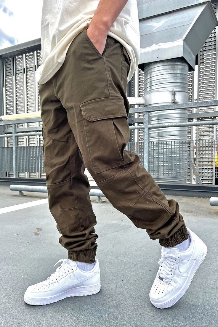 look pantalon cargo