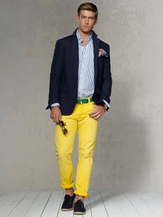 pantalon jaune homme avec quoi