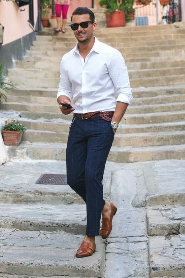 pantalon noir avec chaussure marron