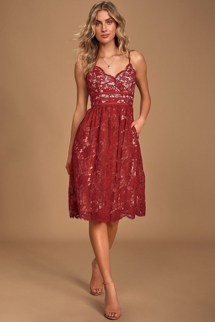 avec quoi porter une robe bordeaux
