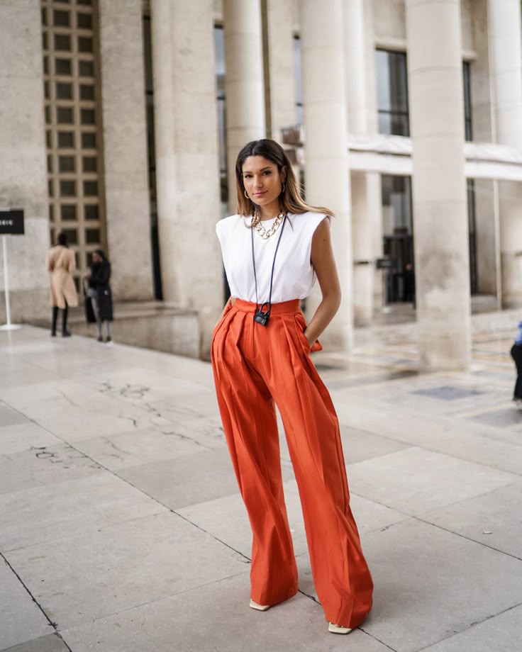 que porter avec un pantalon orange femme