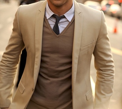 chemise beige homme avec quoi