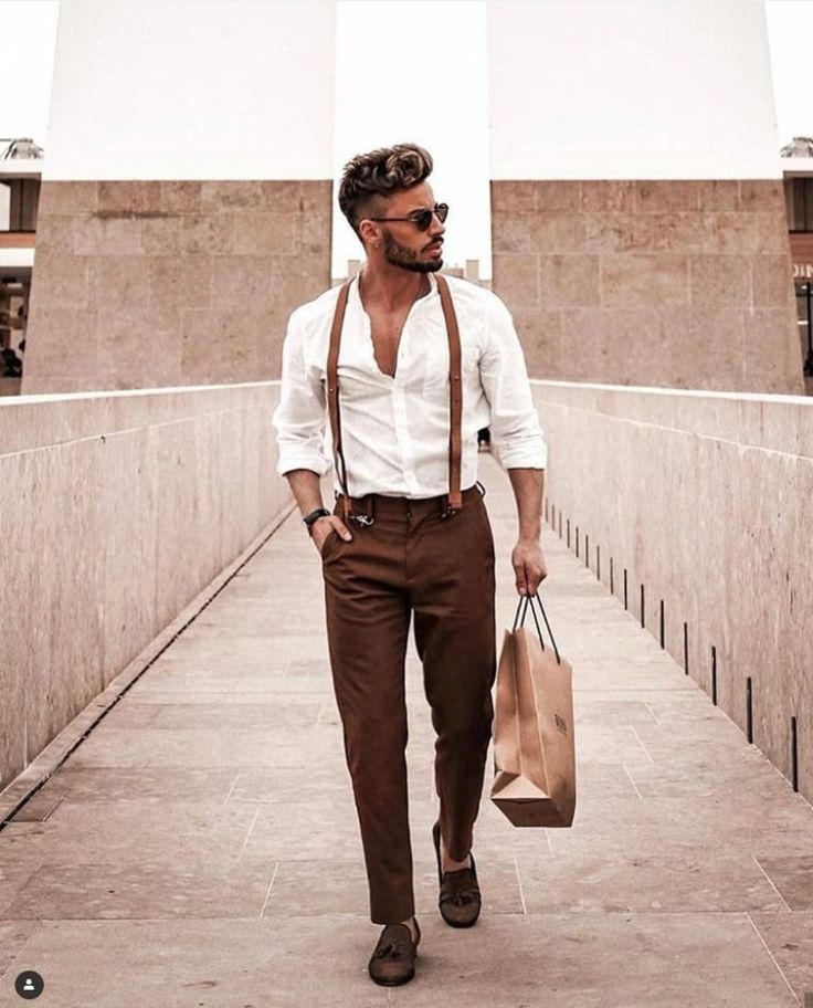 tenue homme bretelle