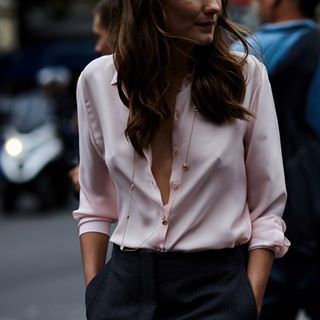 tenue chemise rose femme