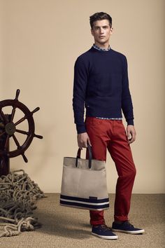 que mettre avec un pull rouge homme