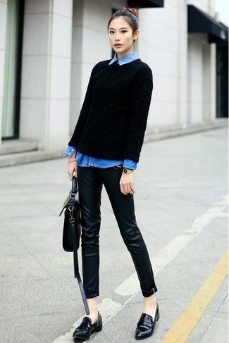 pantalon bleu chemise noire