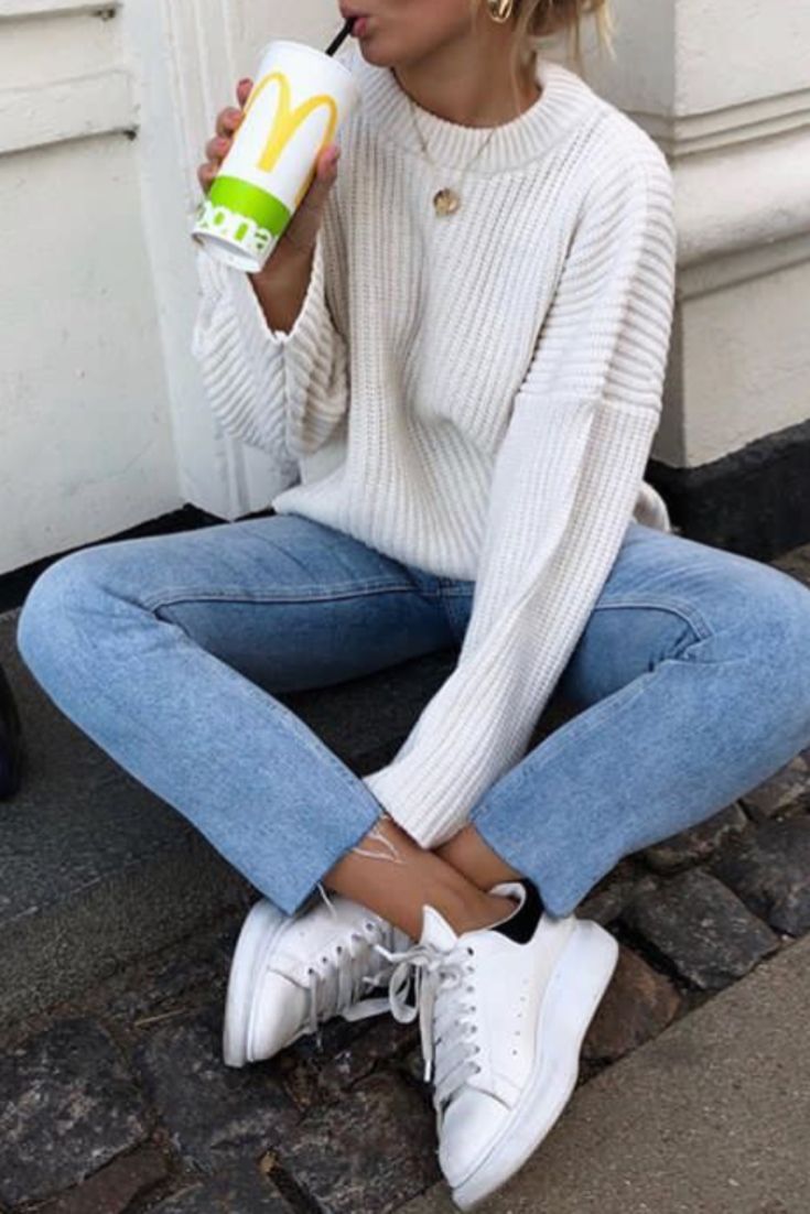 Mode automne/hiver tenue casual pour tous les jours avec un jean