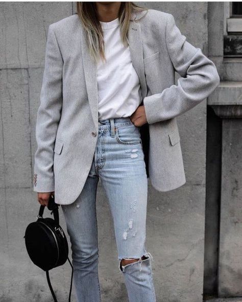 quoi mettre avec une veste grise